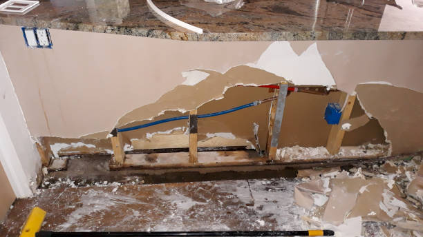 Water damage restoration process in Warson Woods, MO